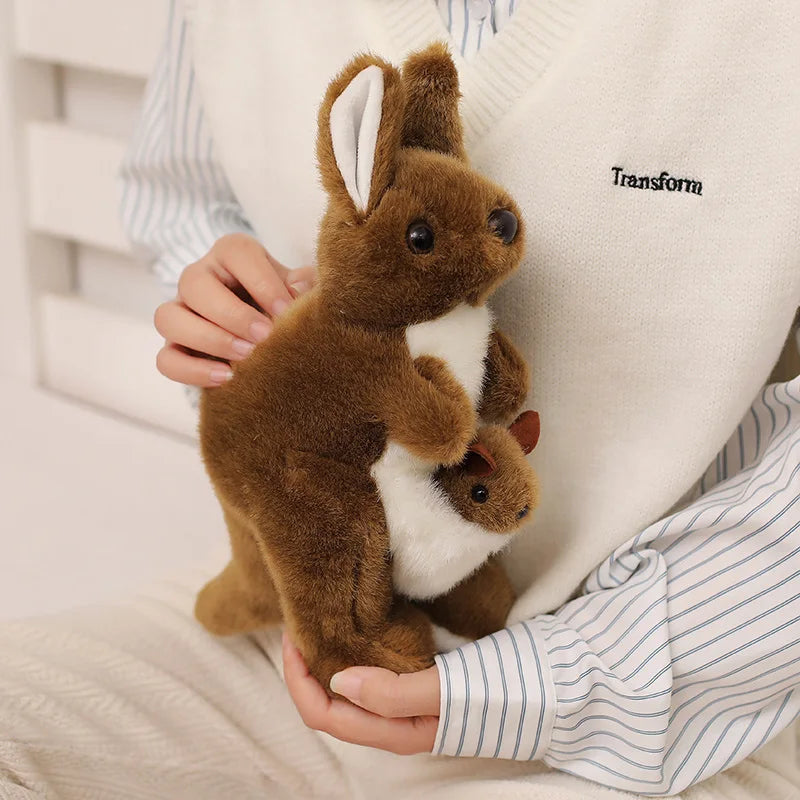 Ultrasoft Stuffed Animal Plush Kangaroo Toy Lifelike Mum with Baby Kangaroo Plush Toy Home Decor Kid Birthday Gift ﻿