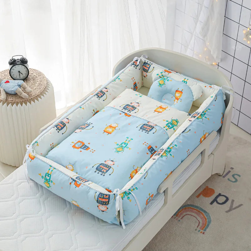 Portable Baby Sleeping Nest with Quilt Infant Cradle Newborn Bassinet with Removable Cover Toddler Nest Baby Nursery Crib