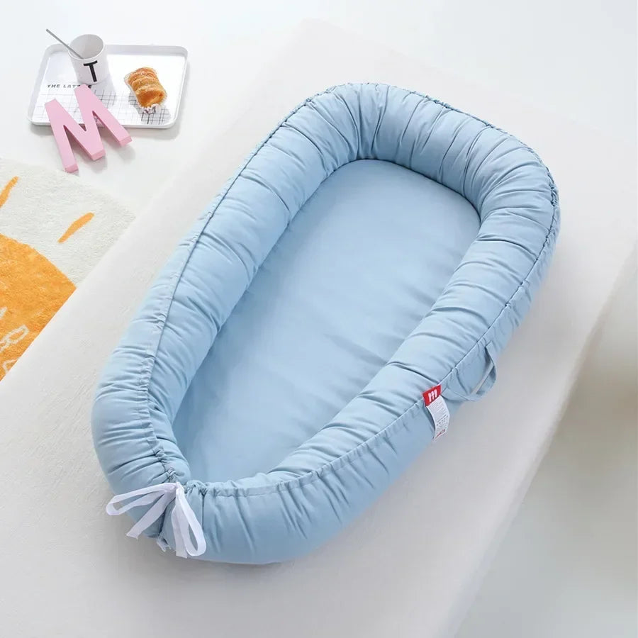 Cot Baby Bed Portable Bassinet Travel Bed Bassinet Bumper with Pillow Portable Crib Gifts Cotton Baby Nest Bassinet Baby Cribs