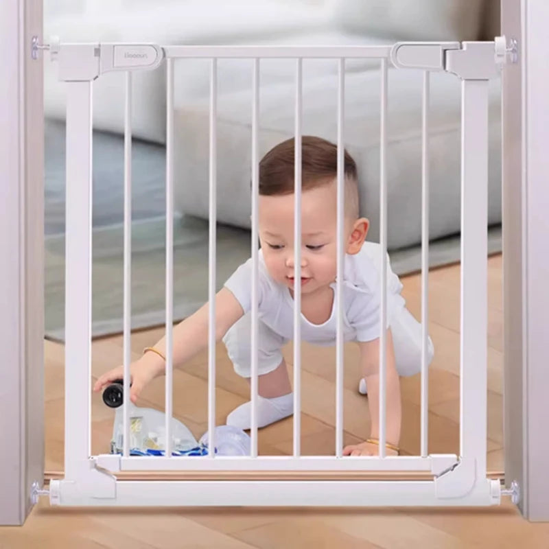 No-Drill Baby Safety Gate - 120Cm Extendable Pet Barrier with Dual Lock System Non-Toxic Material for Stairs/Kitchen/Doorways