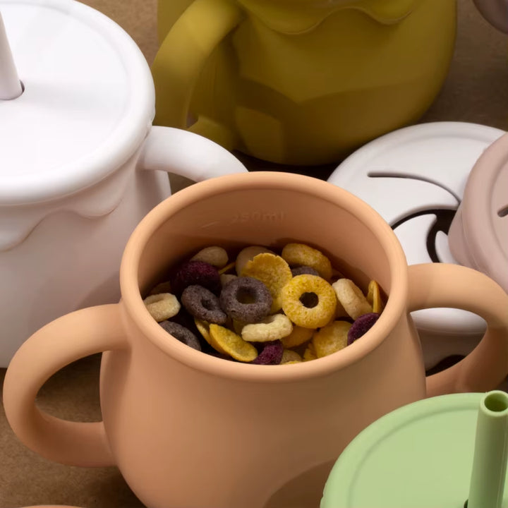 Baby Feeding Cups Portable Drinkware Sippy Cup Solid Food Container Snack Cup Toddlers Learning Cups Newborn Supplies