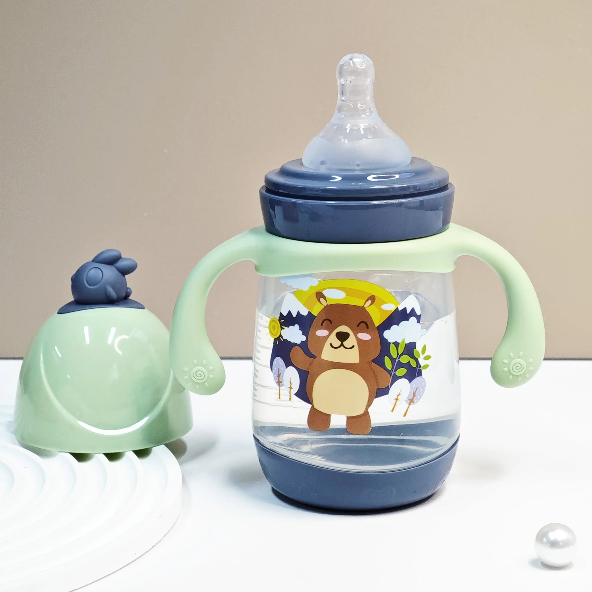 240Ml Newborn Cartoon Bottle, Bpa-Free, Cartoon Shape Baby PP Bottle, Drop-Proof and Leak-Proof Baby Feeding Bottle